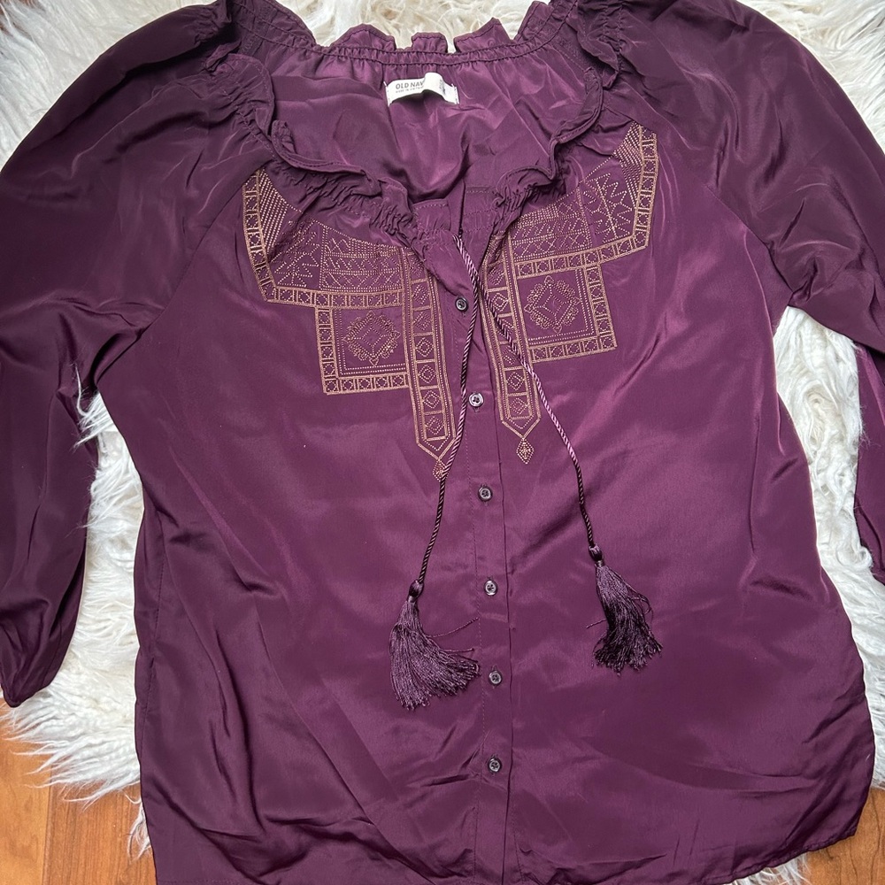 Old Navy Plum Button-Front Embroidered Ruffle-Neck Blouse